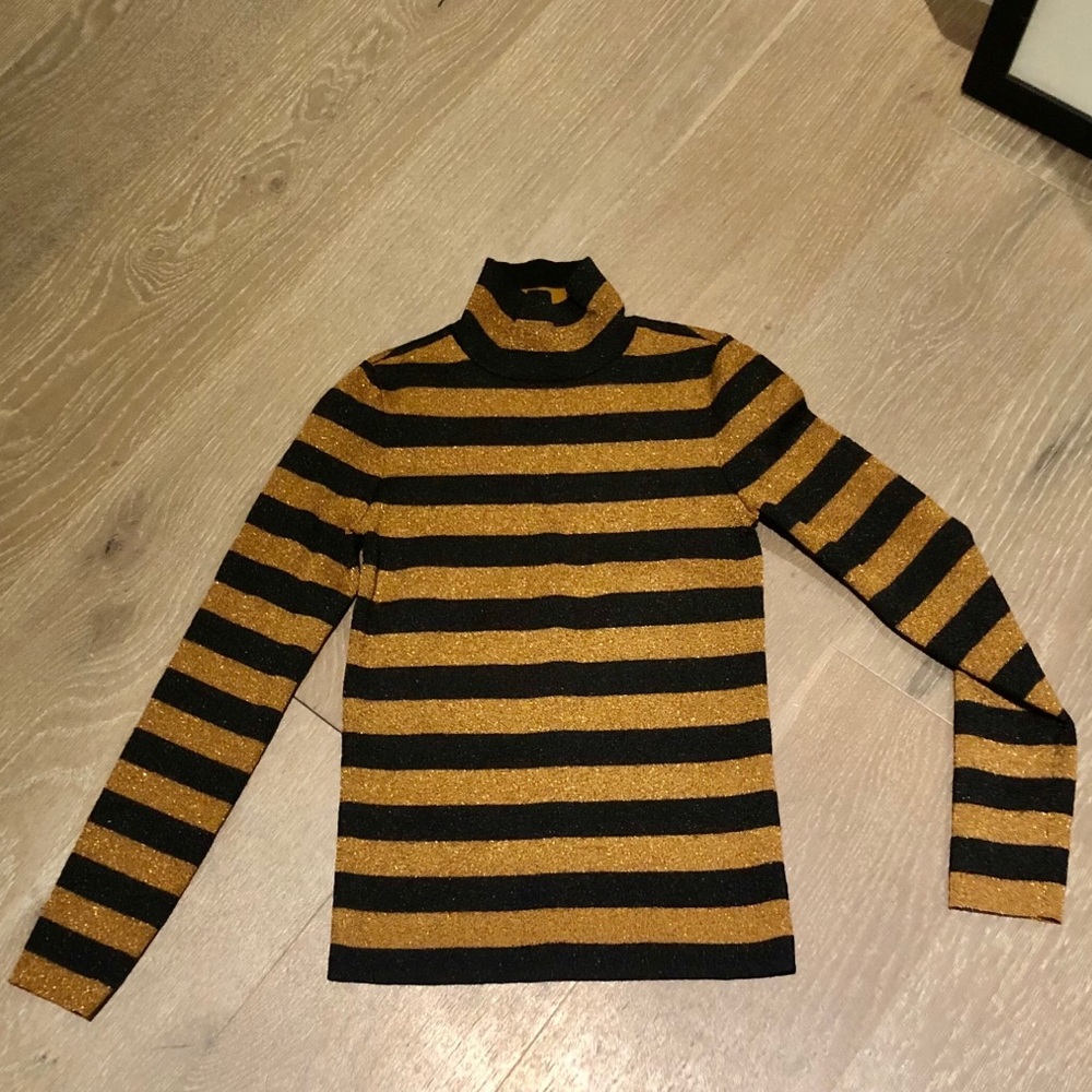 Alice & Olivia Lurex Turtle Neck, Size XXS